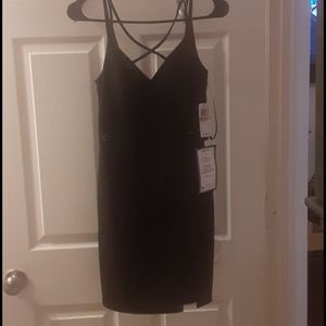 Women's black slim social dress size 3